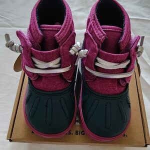 Toddler Sperry Boots Size 4